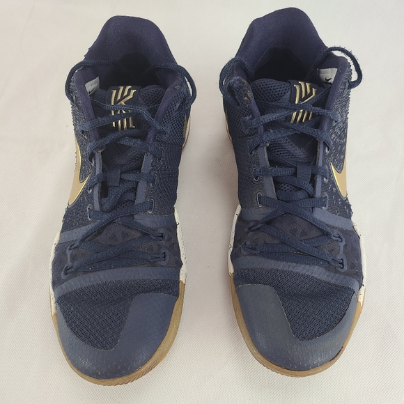 Nike Kyrie 3 Obsidian - Picture 5 of 14